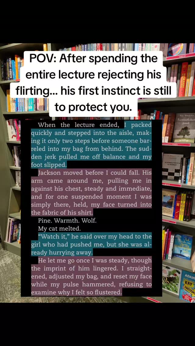 Instagram post snapshot from author_thalia_nova